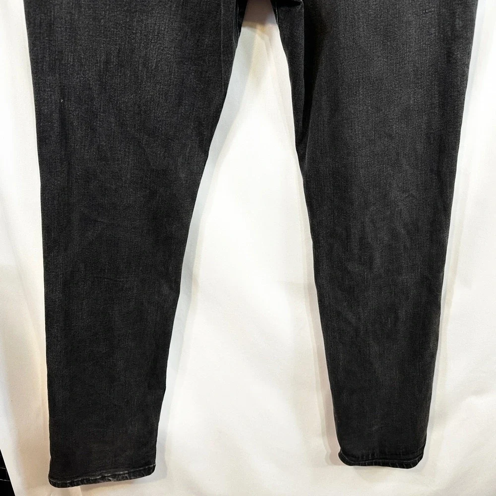 Lucky Brand 410 Athletic Straight Mens Jeans 38x34 Fade Black Stretch Denim 1323